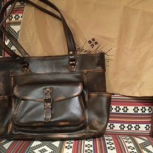 Patricia Nash Bolsena Zip Top Tote